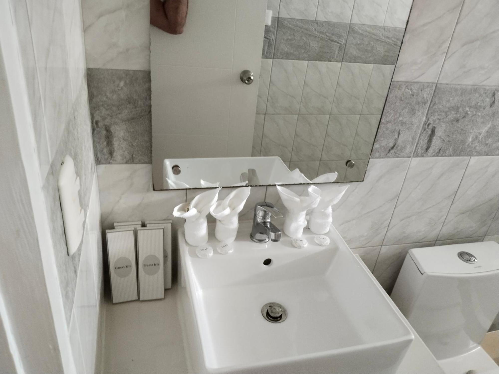 Alona Garden Suites Panglao Kültér fotó
